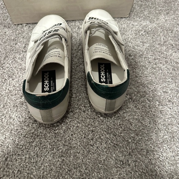 Golden Goose Sneakers - Picture 4 of 7